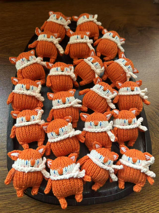 Cute Crochet Fox Keychain-Hand-Knitted Bag Charm for Daily Joy